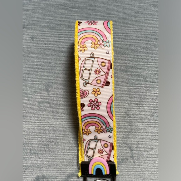 New handcrafted by me 70s VW van, groovy rainbow pastel theme wristlet keychain - Picture 3 of 7